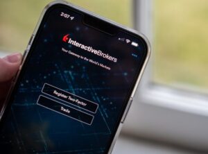 Interactive Brokers’ Revenue Climbs 21% in Q3 2025
