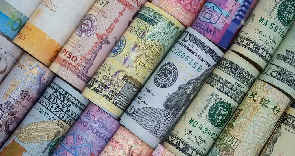 5 Best Low Spread Forex Brokers for 2025