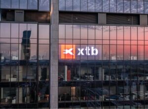 XTB Introduces American-Style Stock Options Under CySEC Oversight